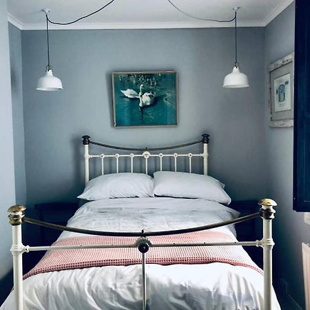 Seaside Escape - Gorgeous 2 Bed Apartment In St-Leonards-On-Sea Hastings Esterno foto