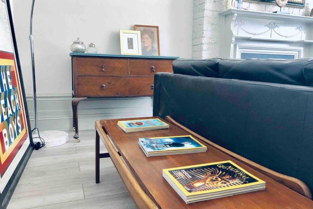 Seaside Escape - Gorgeous 2 Bed Apartment In St-Leonards-On-Sea Hastings Esterno foto