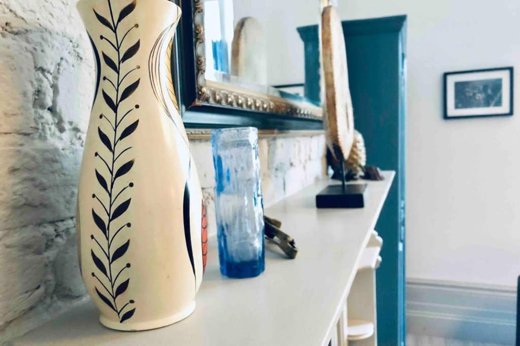 Seaside Escape - Gorgeous 2 Bed Apartment In St-Leonards-On-Sea Hastings Esterno foto
