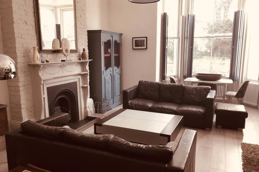 Seaside Escape - Gorgeous 2 Bed Apartment In St-Leonards-On-Sea Hastings Esterno foto